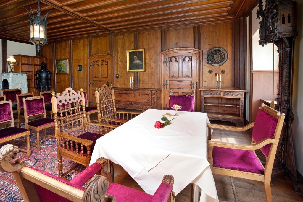 Schloss Zu Hopferau Extérieur photo
